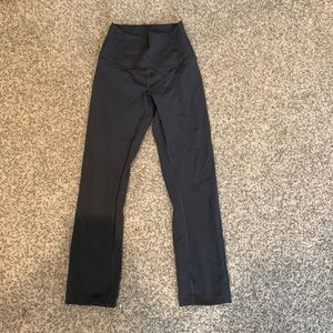 Dark Teal/Blue Cropped Lululemon Leggings
